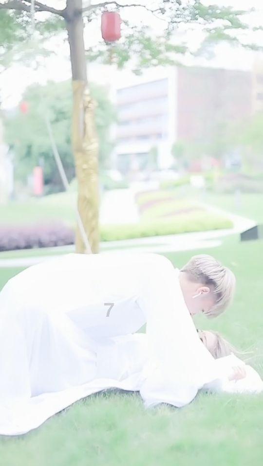 一个男人如果又没钱，对女人又不好，那么女人迟早会离开？游戏画面